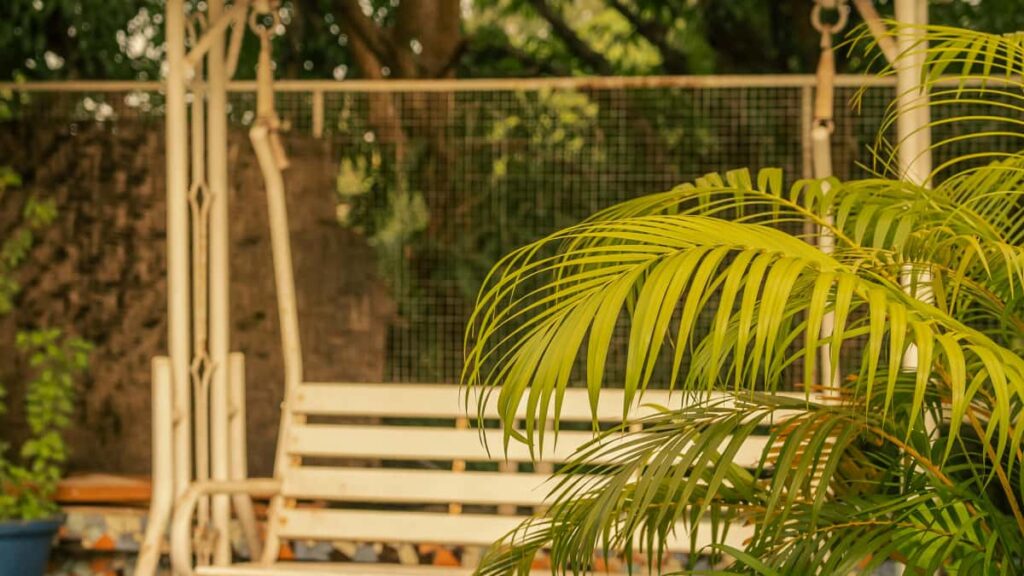 Guia practica para anunciantes peruanos sobre como conectar con creadores de ShareChat en Kenia y potenciar descargas usando streamers.
