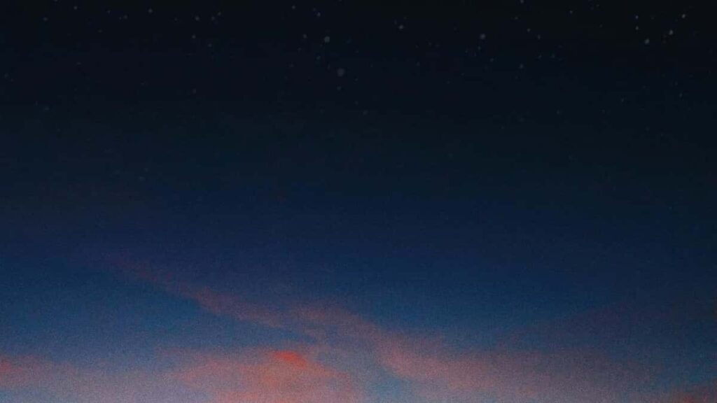 Estrategia practica para creadores en Peru que quieren contactar marcas de los Emiratos Arabes Unidos en Spotify y promover wardrobe haul con contenido branded.