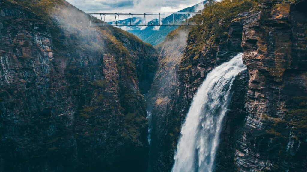 Guia practica para creadores en Peru que quieren conectar con marcas vietnamitas en Taobao, negociar resenas y aprovechar tendencias globales de comercio electronico.