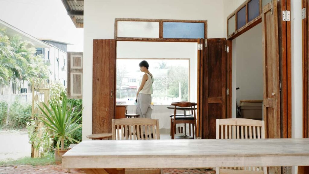 Guia practica para creadores peruanos: como localizar y contactar a marcas Jordan en Kuaishou, negociar codigos por tiempo limitado y aprovechar campanas tempranas de ecommerce.