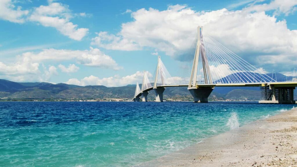 Guia practica para anunciantes en Peru que buscan creadores polacos en Etsy para promocionar productos: herramientas, contactos, riesgos y ejemplos reales.