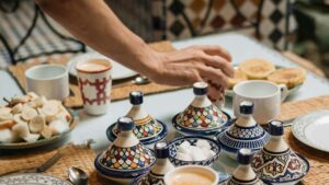 Guia practica para creadores en Peru que quieren representar marcas fitness de Espana usando Zalo: pasos, tacticas, ejemplos y plantillas listas para usar.