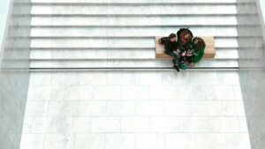 Guia practica para anunciantes en Peru: como identificar creators bolivianos en Snapchat, evaluar fit para campanas de reaccion de albumes y activar colaboraciones efectivas.